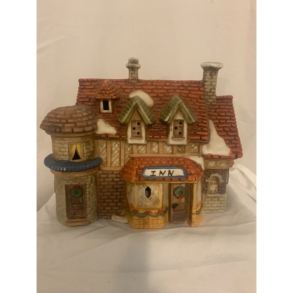 Lighted Porcelain Christmas Village Inn Light Not included - Picture 1 of 5